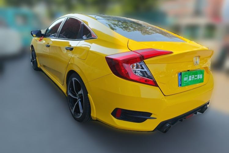 Used Honda Civic 2016 220TURBO CVT Luxury Edition Rear Left 45 Deg