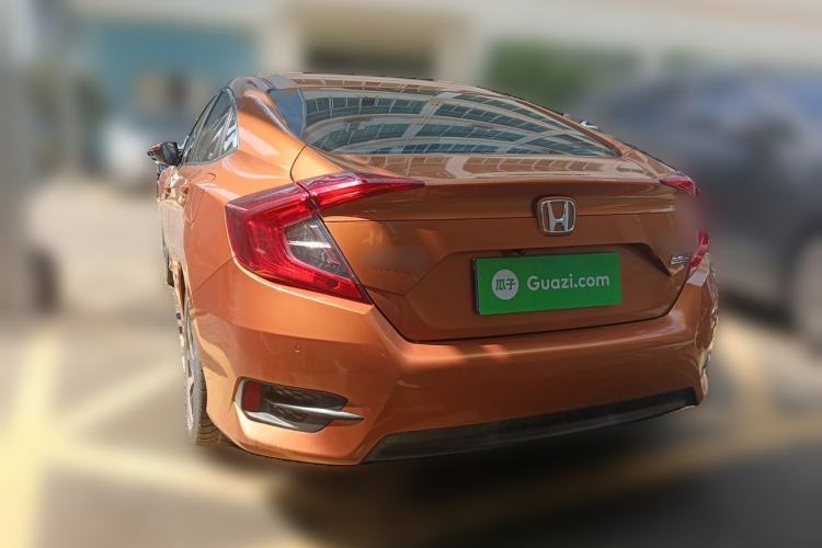 Used Honda Civic 2016 220TURBO CVT Luxury Edition Rear Left 45 Deg