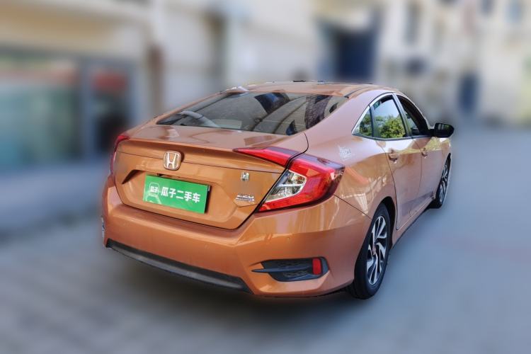 Used Honda Civic 2016 220TURBO CVT Luxury Edition Rear Right 45 Deg