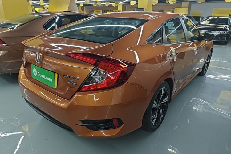 Used Honda Civic 2016 220TURBO CVT Prestige Edition Rear Right 45 Deg