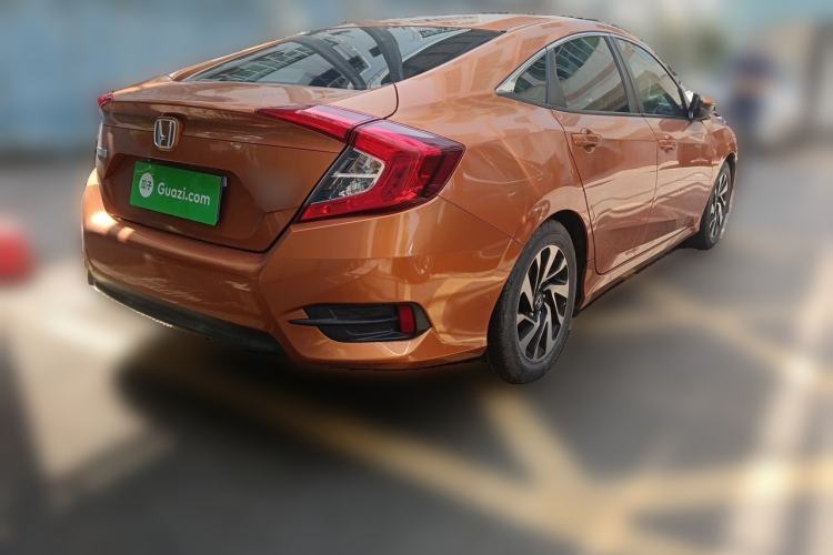 Used Honda Civic 2016 220TURBO CVT Luxury Edition Rear Right 45 Deg