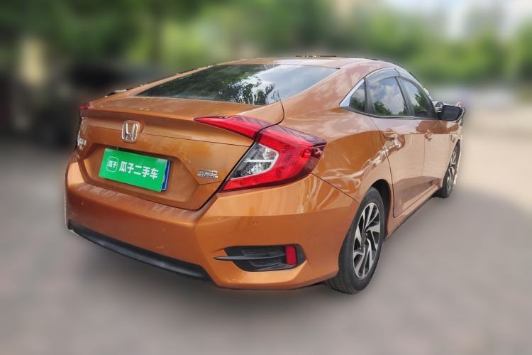 Used Honda Civic 2016 220TURBO CVT Luxury Edition Rear Right 45 Deg