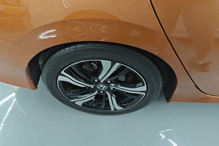 Used Honda Civic 2016 220TURBO CVT Prestige Edition Right Rear Wheel Hub