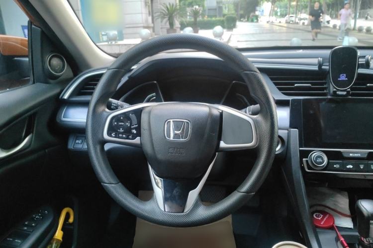 Used Honda Civic 2016 220TURBO CVT Luxury Edition Steering Wheel