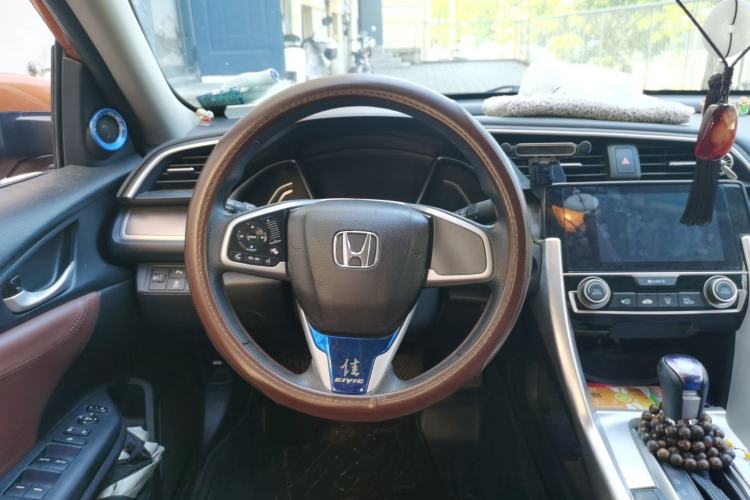 Used Honda Civic 2016 220TURBO CVT Luxury Edition Steering Wheel