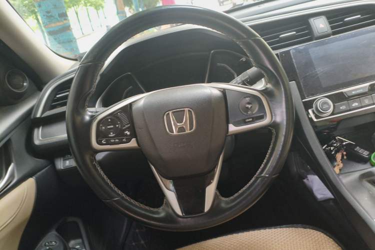 Used Honda Civic 2016 220TURBO CVT Prestige Edition Steering Wheel