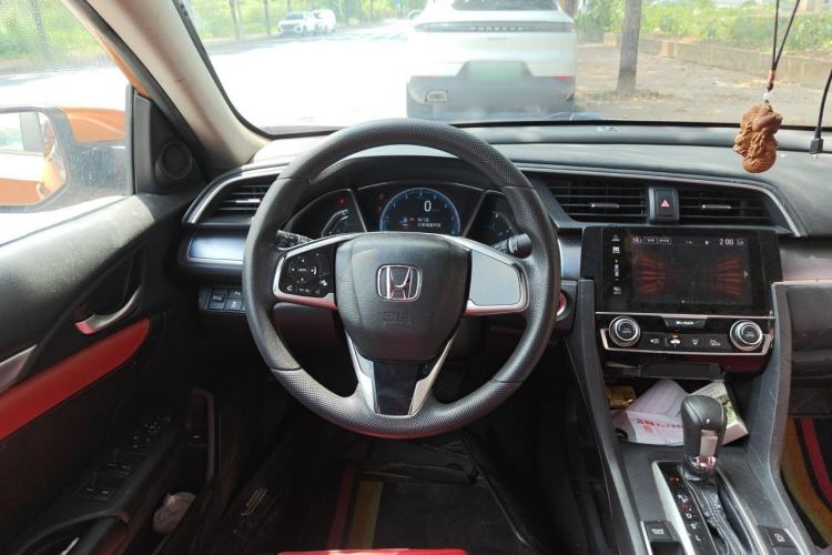 Used Honda Civic 2016 220TURBO CVT Luxury Edition Steering Wheel