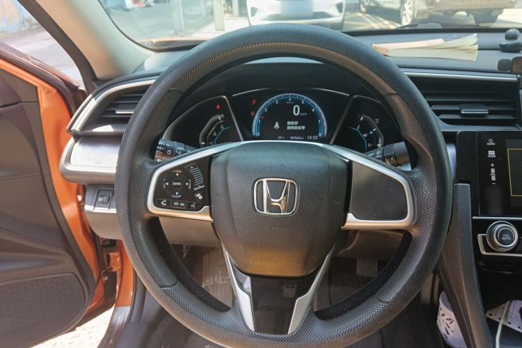 Used Honda Civic 2016 220TURBO CVT Luxury Edition Steering Wheel