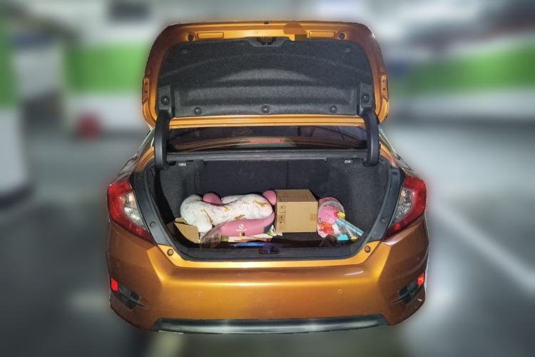 Used Honda Civic 2016 220TURBO CVT Luxury Edition Trunk