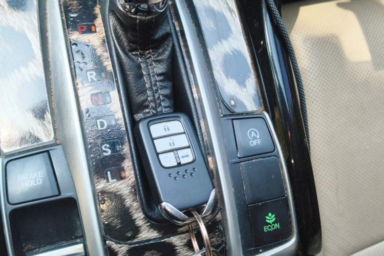 Used Honda Civic 2016 220TURBO CVT Prestige Edition Vehicle Key