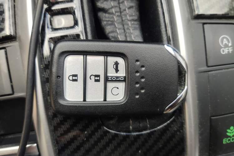 Used Honda Civic 2016 220TURBO CVT Luxury Edition Vehicle Key