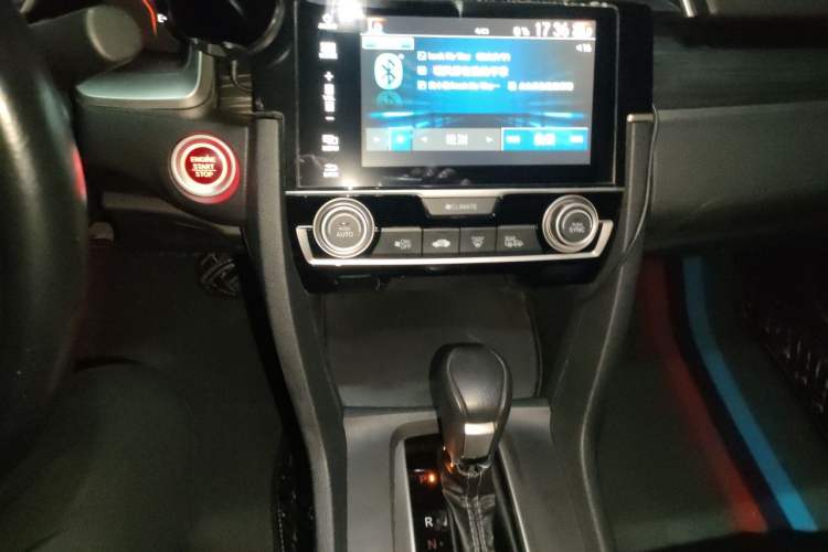 Used Honda Civic 2019 220TURBO CVT Dynamic Edition China V Emission Standard Audio And AC Panel