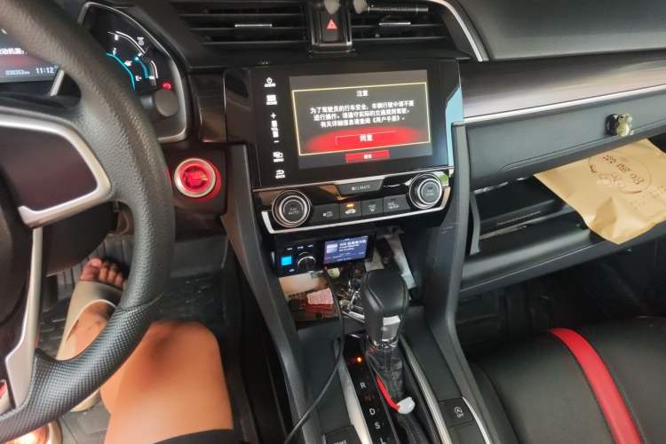 Used Honda Civic 2019 220TURBO CVT Dynamic Edition China VI Audio And AC Panel