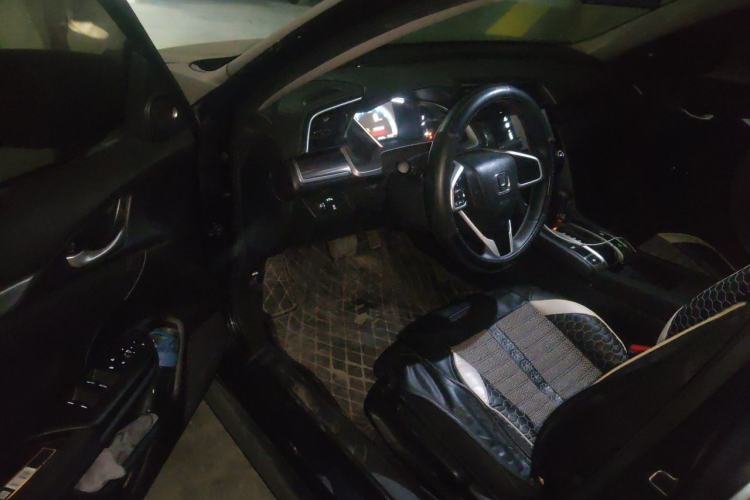 Used Honda Civic 2019 220TURBO CVT Dynamic Edition China VI Driver Seat
