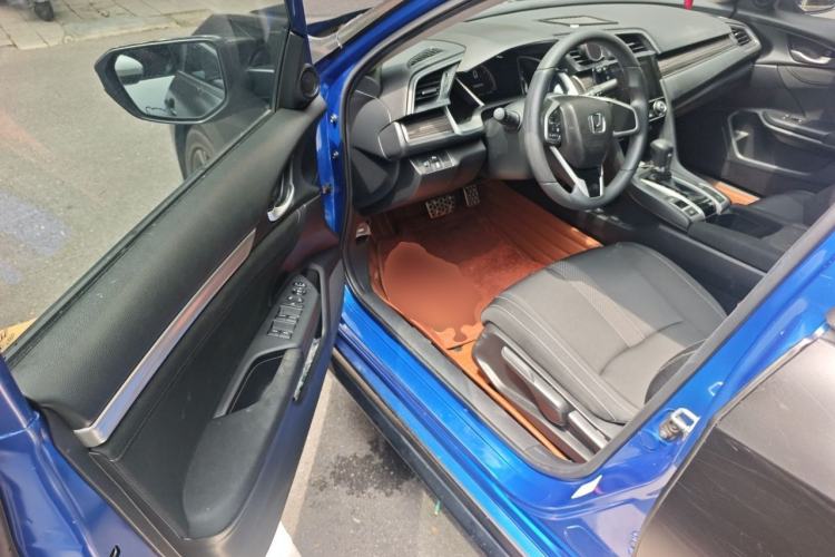 Used Honda Civic 2019 220TURBO CVT Dynamic Edition China VI Emission Standard Driver Seat