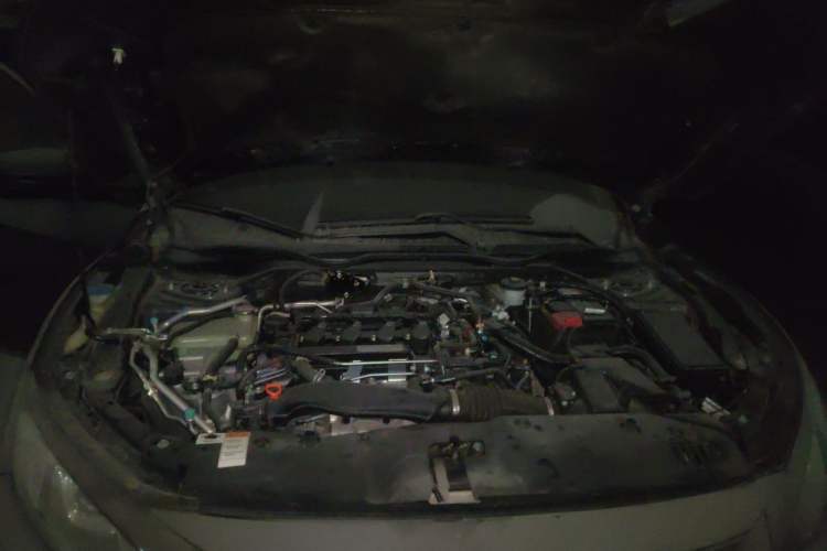 Used Honda Civic 2019 220TURBO CVT Dynamic Edition China VI Engine Bay