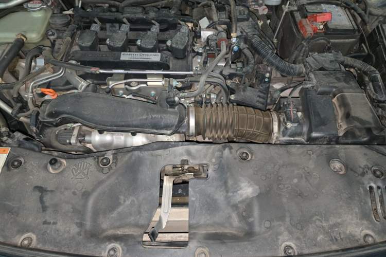 Used Honda Civic 2019 220TURBO CVT Dynamic Edition China V Engine Bay