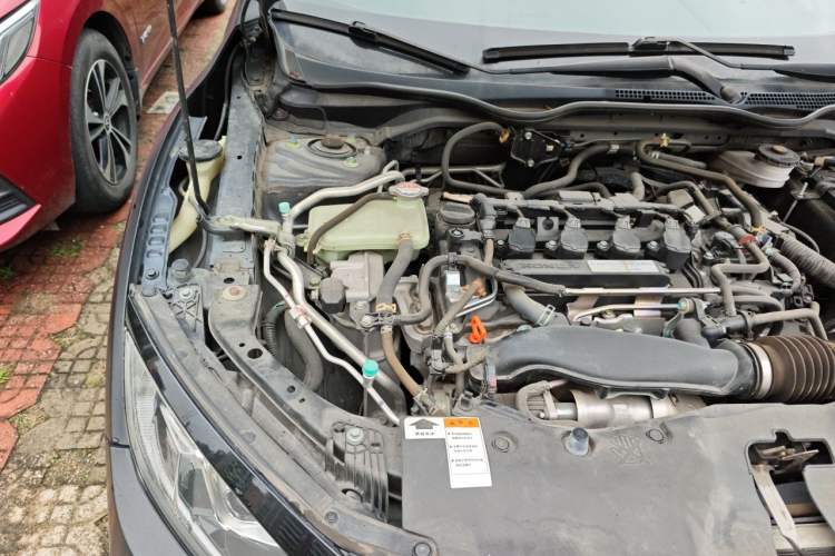 Used Honda Civic 2019 220TURBO CVT Dynamic Edition China VI Engine Bay Right