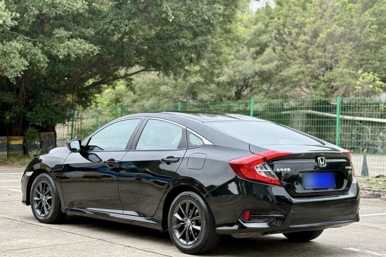 Used Honda Civic 2019 220TURBO CVT Dynamic Edition China VI Exterior 3