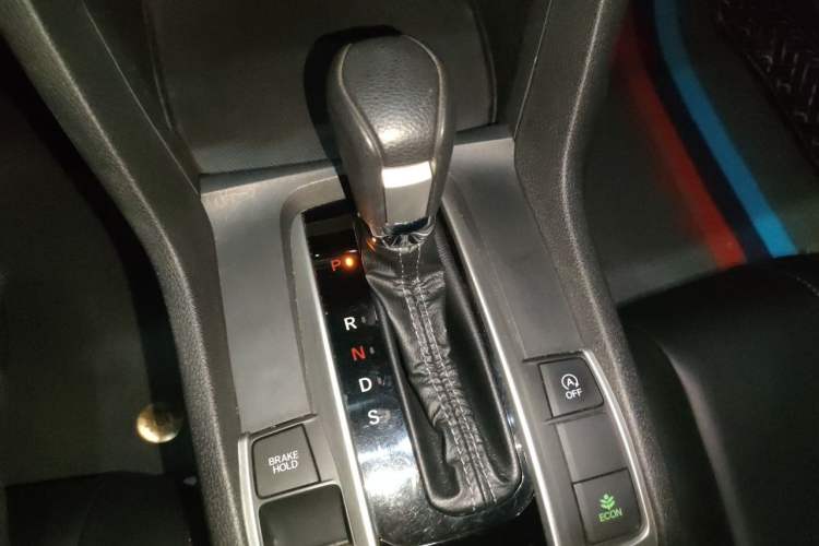 Used Honda Civic 2019 220TURBO CVT Dynamic Edition China V Emission Standard Gear Lever