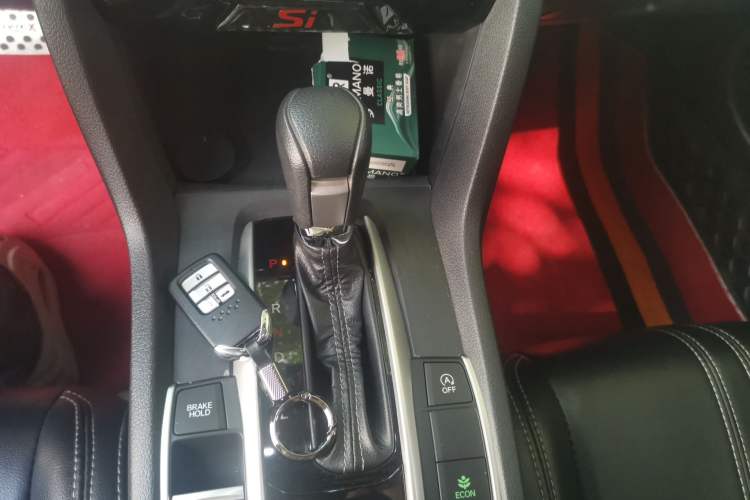 Used Honda Civic 2019 220TURBO CVT Dynamic Edition China VI Gear Lever