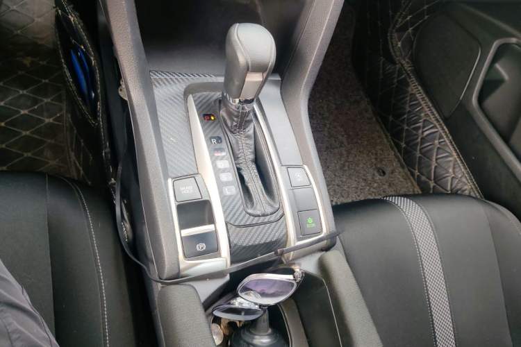 Used Honda Civic 2019 220TURBO CVT Dynamic Edition China V Emission Standard Gear Lever
