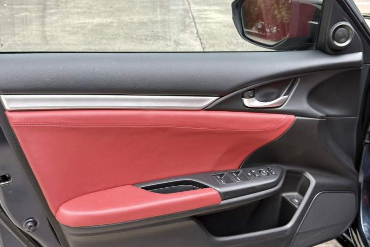 Used Honda Civic 2019 220TURBO CVT Dynamic Edition China VI Interior 11