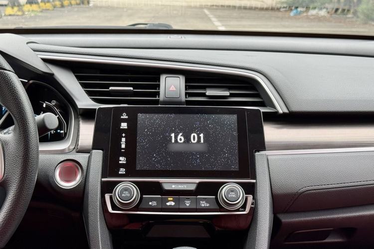 Used Honda Civic 2019 220TURBO CVT Dynamic Edition China VI Interior 4