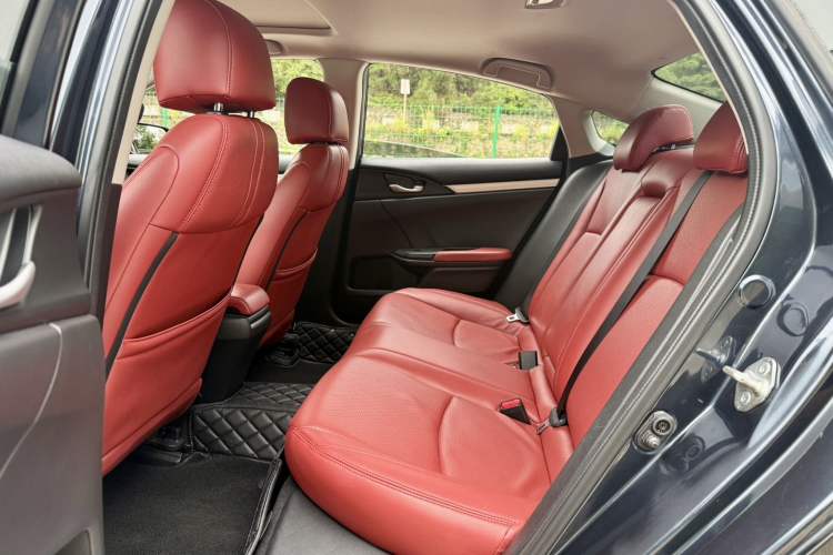Used Honda Civic 2019 220TURBO CVT Dynamic Edition China VI Interior 7
