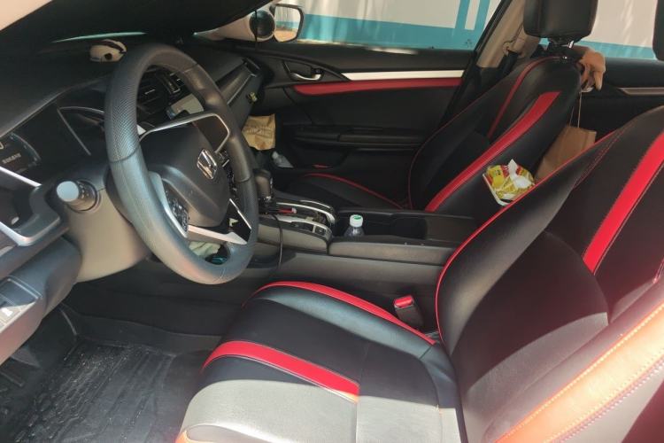 Used Honda Civic 2019 220TURBO CVT Dynamic Edition China VI Left Front Seat