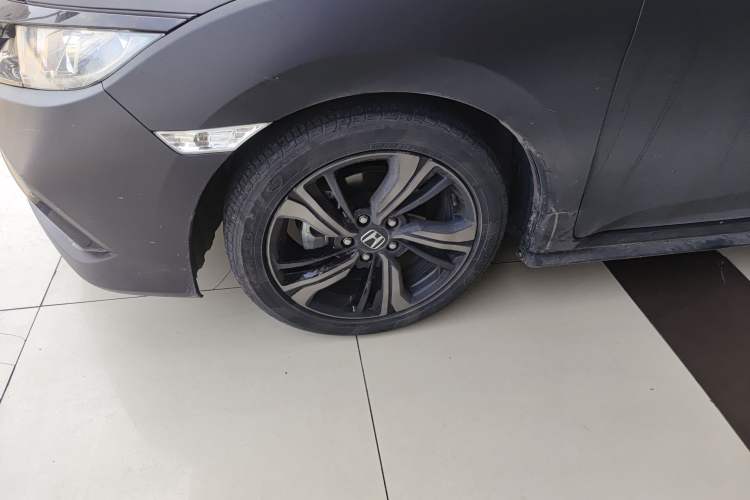 Used Honda Civic 2019 220TURBO CVT Dynamic Edition China VI Emission Standard Left Front Wheel Hub