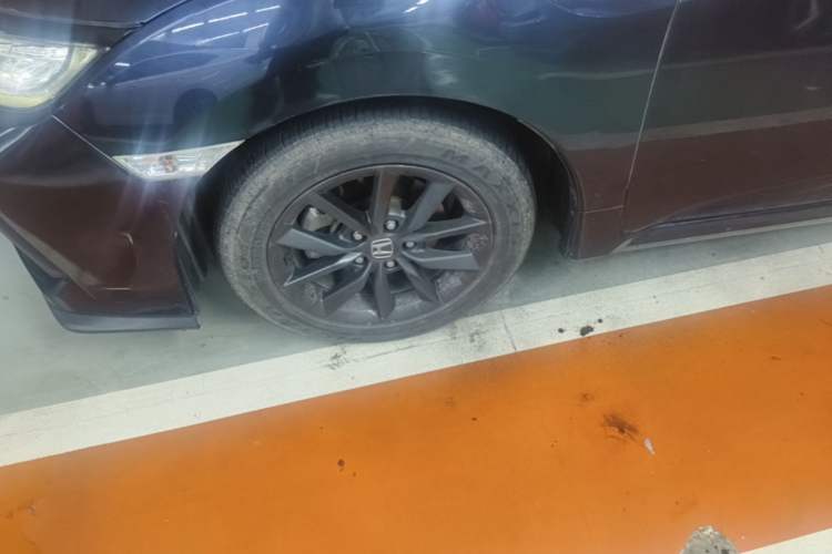 Used Honda Civic 2019 220TURBO CVT Dynamic Edition China VI Left Front Wheel Hub