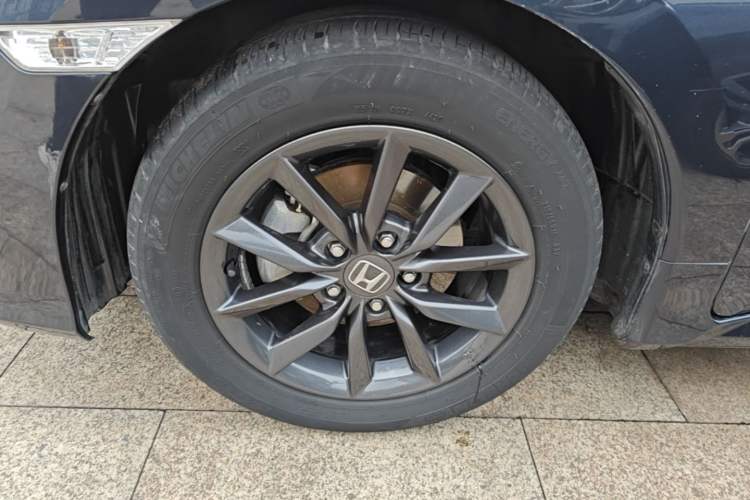 Used Honda Civic 2019 220TURBO CVT Dynamic Edition China VI Left Front Wheel Hub