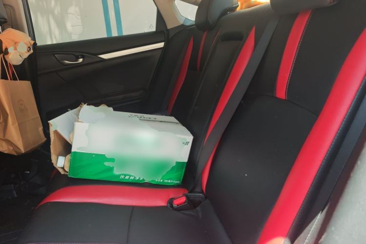 Used Honda Civic 2019 220TURBO CVT Dynamic Edition China VI Left Rear Seat