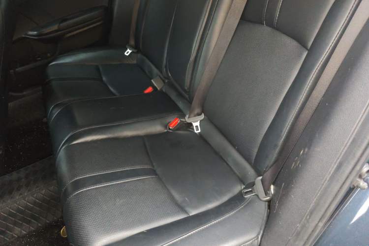 Used Honda Civic 2019 220TURBO CVT Dynamic Edition China VI Emission Standard Left Rear Seat