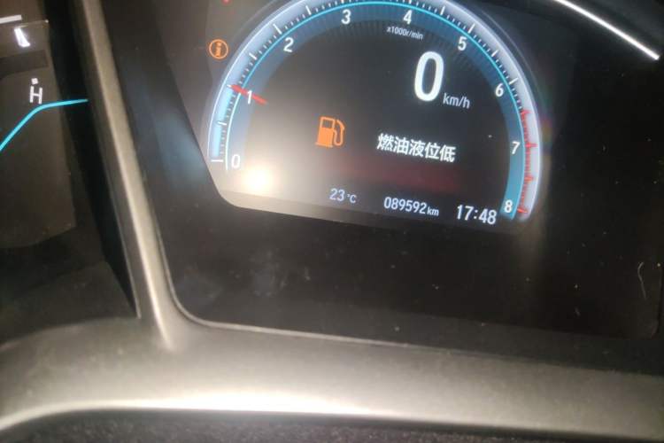 Used Honda Civic 2019 220TURBO CVT Dynamic Edition China VI Odometer Close Up