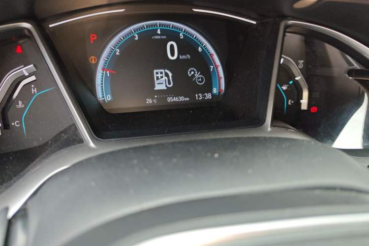 Used Honda Civic 2019 220TURBO CVT Dynamic Edition China VI Odometer Close Up