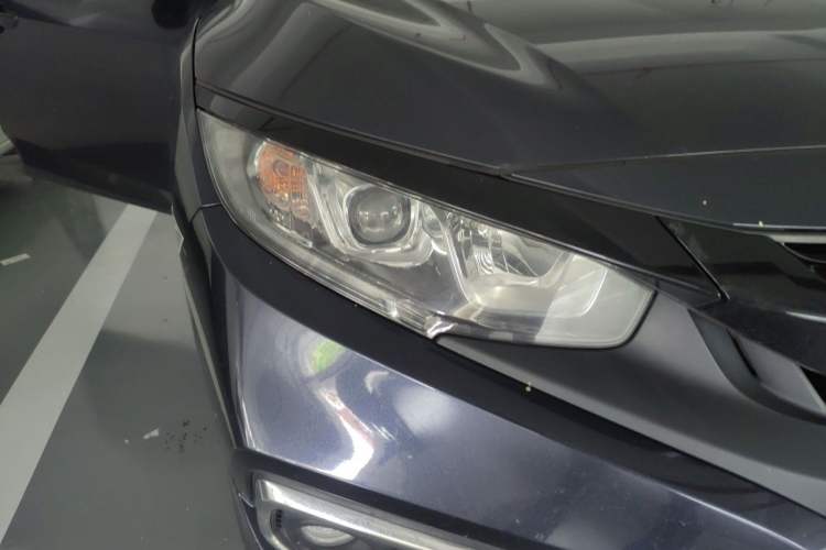 Used Honda Civic 2019 220TURBO CVT Dynamic Edition China VI Right Front Headlight