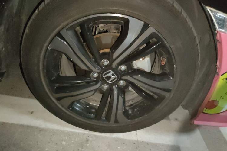 Used Honda Civic 2019 220TURBO CVT Dynamic Edition China V Emission Standard Right Front Wheel Hub