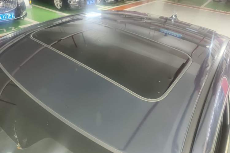 Used Honda Civic 2019 220TURBO CVT Dynamic Edition China VI Roof