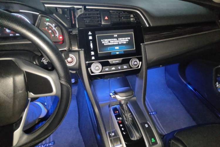 Used Honda Civic 2019 220TURBO CVT Ignition Edition China VI Emission Standard Audio And AC Panel