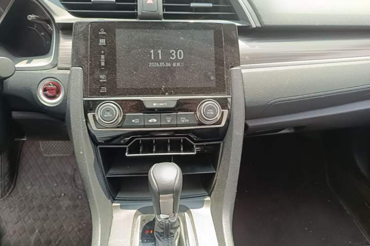 Used Honda Civic 2019 220TURBO CVT Dynamic Edition China VI Audio And AC Panel