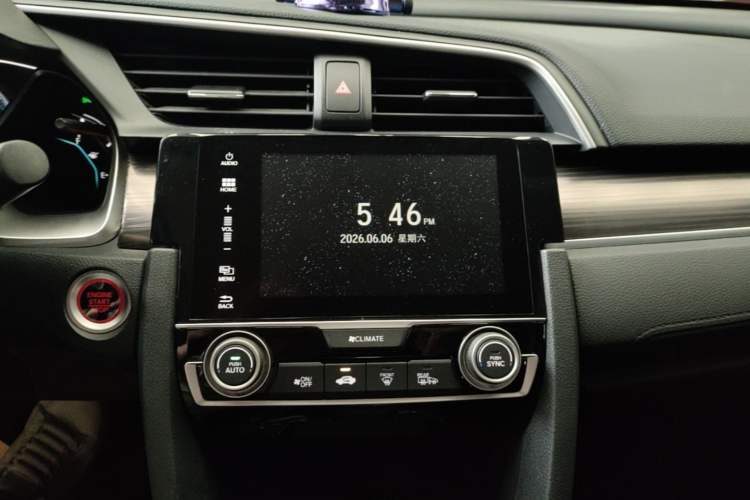 Used Honda Civic 2019 220TURBO CVT Dynamic Edition China VI Audio And AC Panel