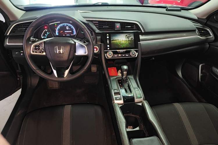Used Honda Civic 2019 220TURBO CVT Dynamic Edition China VI Audio And AC Panel