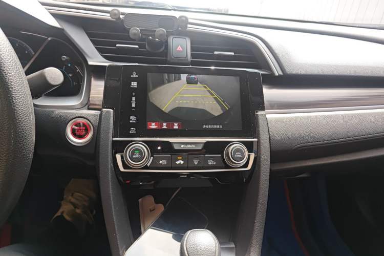 Used Honda Civic 2019 220TURBO CVT Dynamic Edition China VI Audio And AC Panel