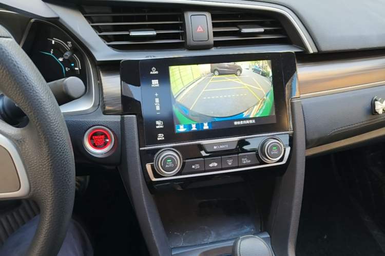 Used Honda Civic 2019 220TURBO CVT Dynamic Edition China V Audio And AC Panel