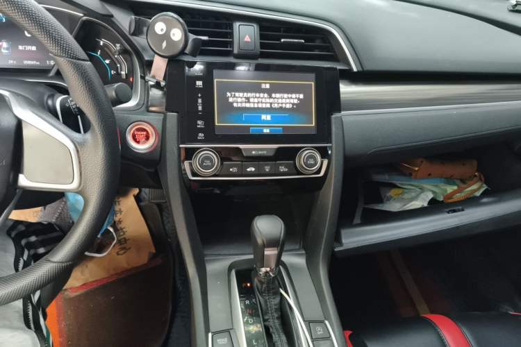 Used Honda Civic 2019 220TURBO CVT Dynamic Edition China VI Audio And AC Panel