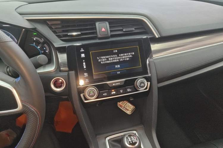 Used Honda Civic 2019 220TURBO Manual Jinkong Edition China VI Audio And AC Panel