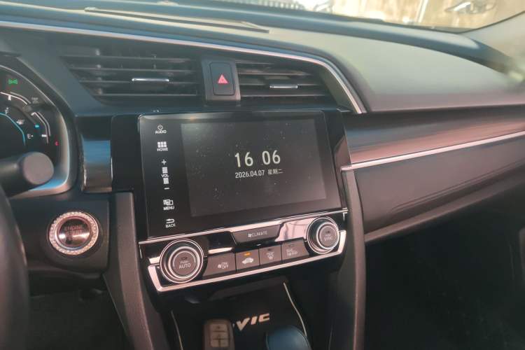 Used Honda Civic 2019 220TURBO CVT Power Edition China VI Emission Standard Audio And AC Panel