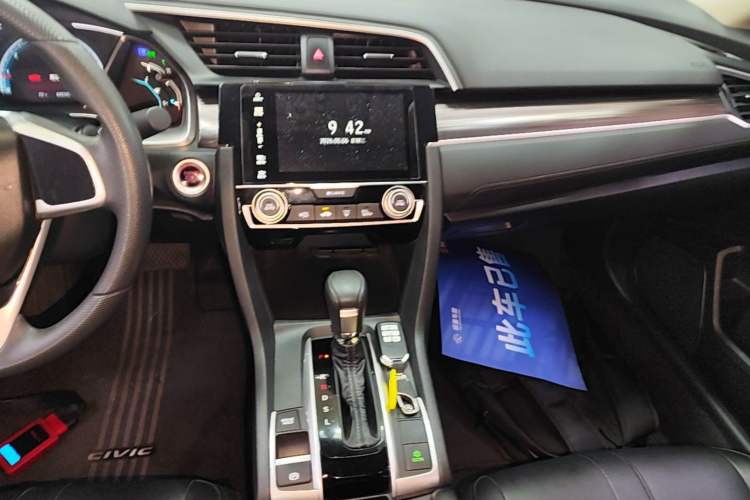 Used Honda Civic 2019 220TURBO CVT Dynamic Edition China VI Audio And AC Panel